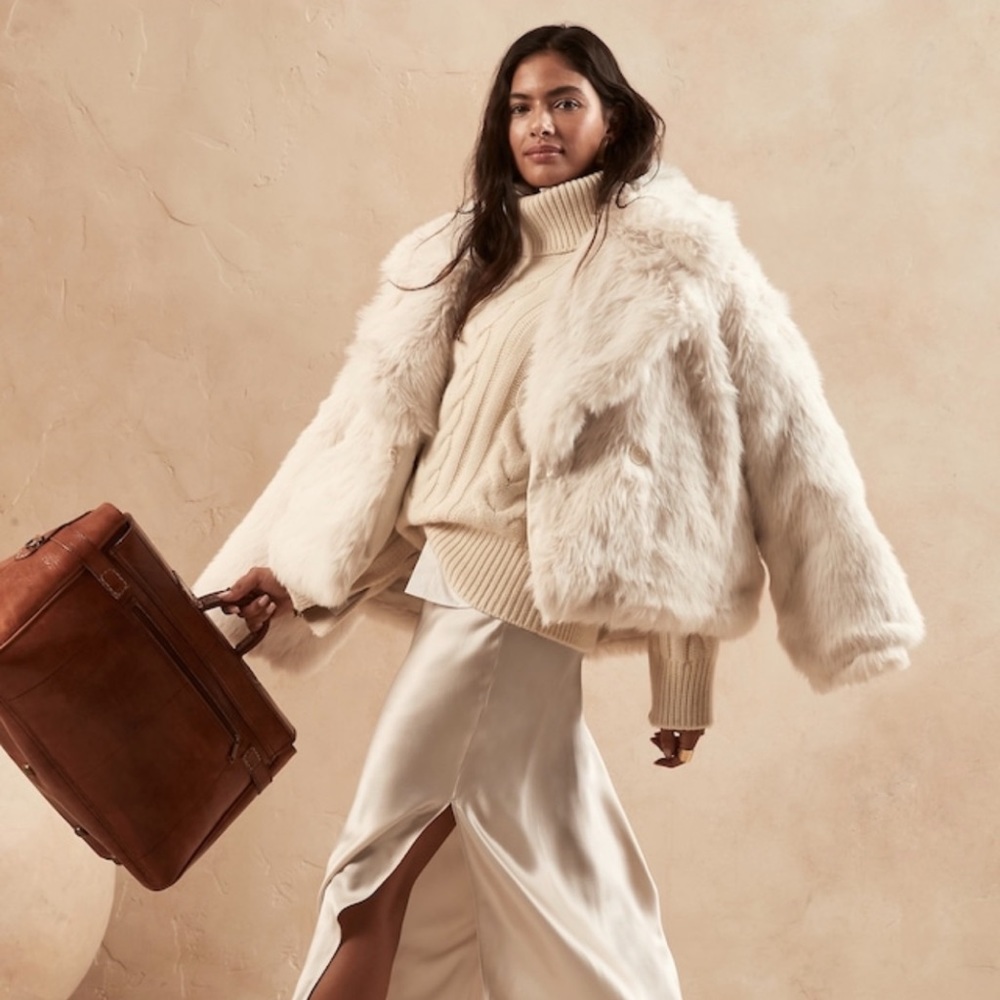 NWOT Banana Republic Reversible Faux Fur Down Jacket / Coat